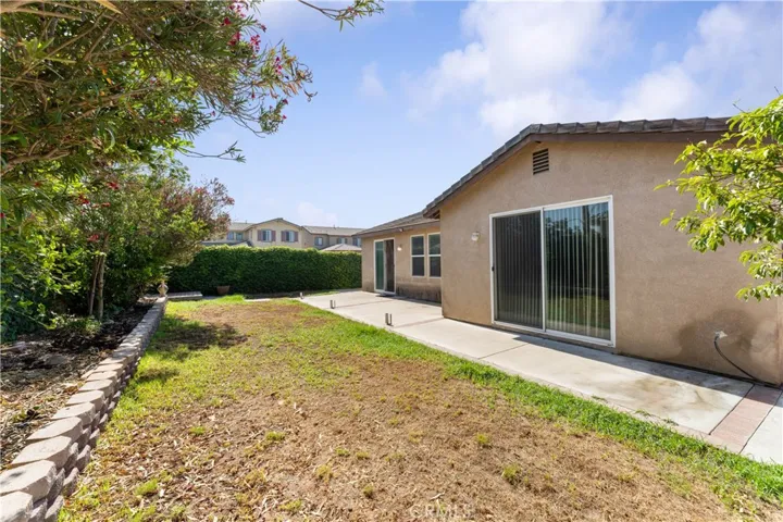 15456 Adams Lane, Fontana, California 92336