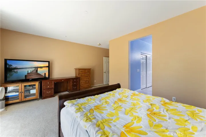 15456 Adams Lane, Fontana, California 92336