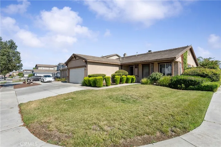 15456 Adams Lane, Fontana, California 92336