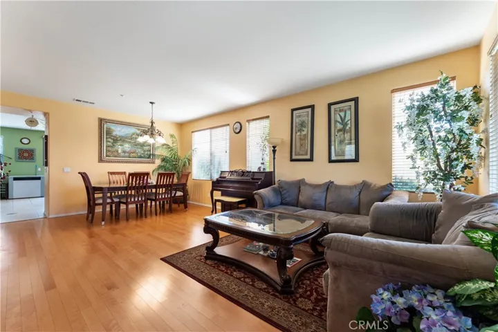 15456 Adams Lane, Fontana, California 92336