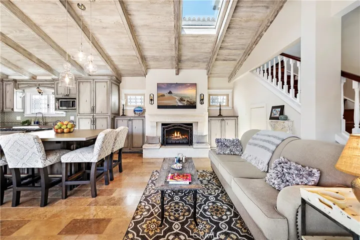 510 Via Lido Soud, Newport Beach, California 92663