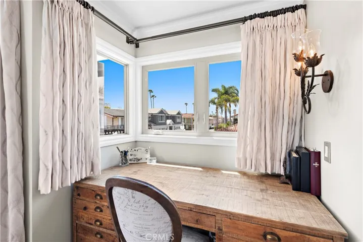 510 Via Lido Soud, Newport Beach, California 92663