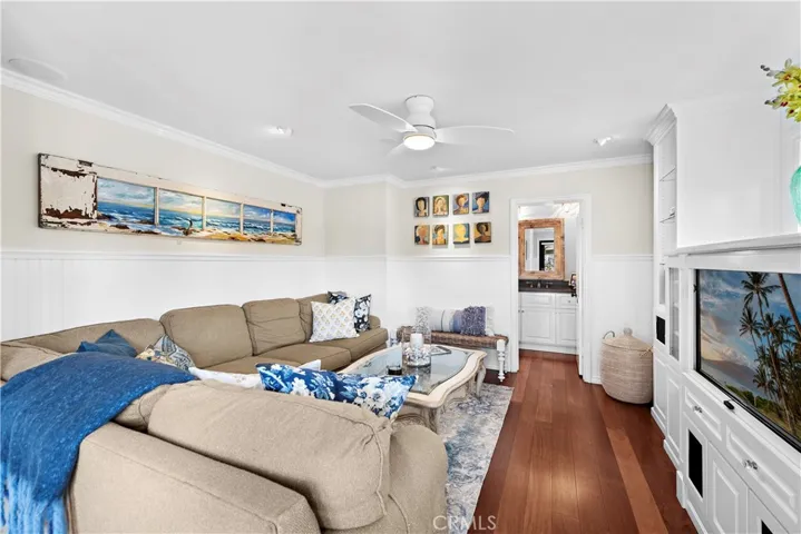 510 Via Lido Soud, Newport Beach, California 92663