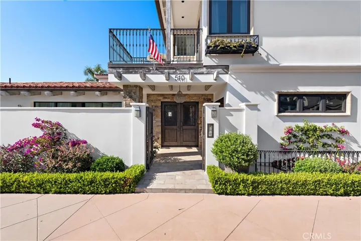 510 Via Lido Soud, Newport Beach, California 92663