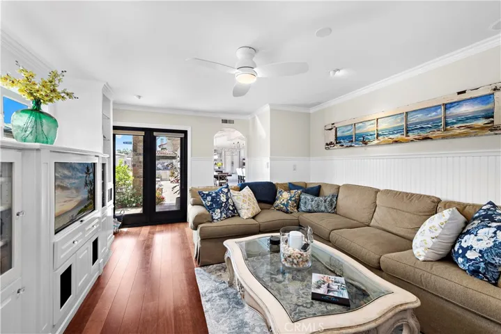 510 Via Lido Soud, Newport Beach, California 92663