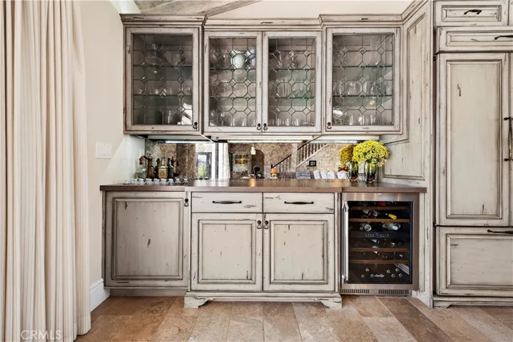 510 Via Lido Soud, Newport Beach, California 92663