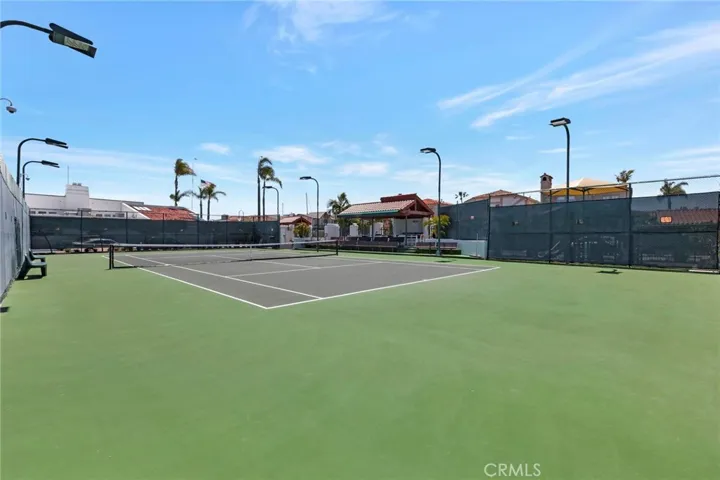 3 private tennis courts