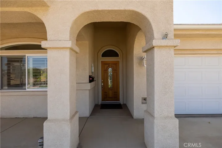 Lovely entrance!