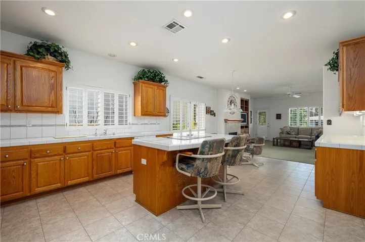 30321 Early Round Drive, Canyon Lake, California 92587