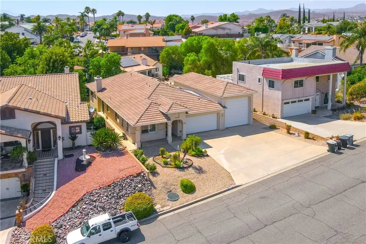 30321 Early Round Drive, Canyon Lake, California 92587