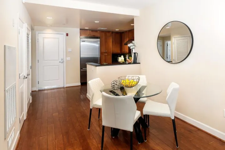 800 High Street 310, Palo Alto, California 94301