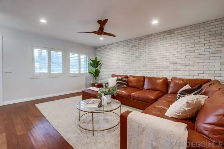10039 Trenchard St, Santee, California 92071