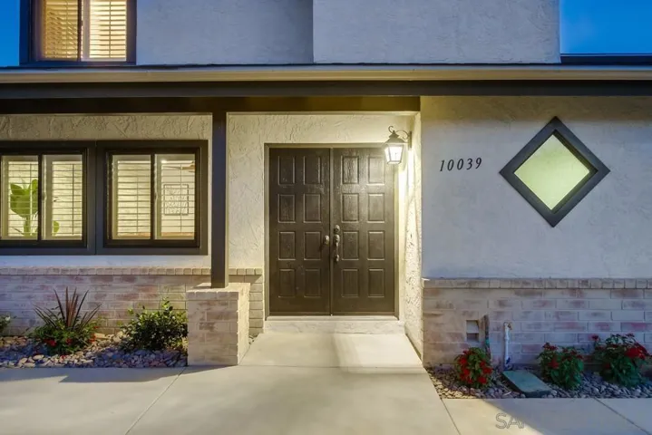 10039 Trenchard St, Santee, California 92071