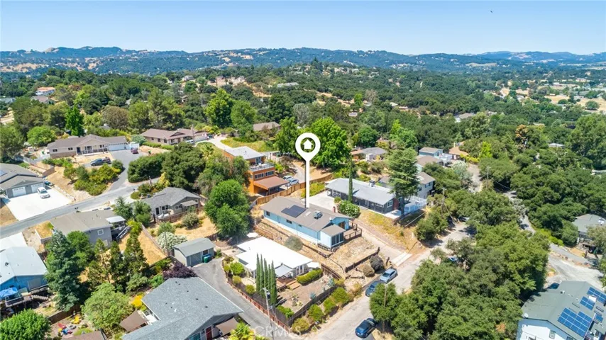4374 Arizona Avenue, Atascadero, California 93422
