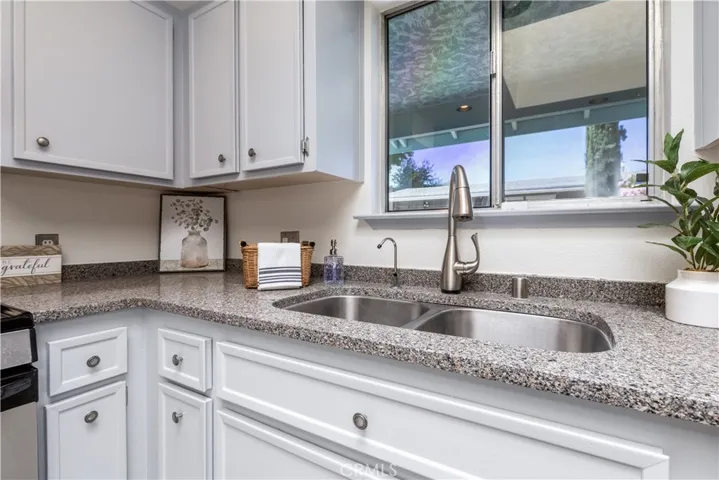4374 Arizona Avenue, Atascadero, California 93422