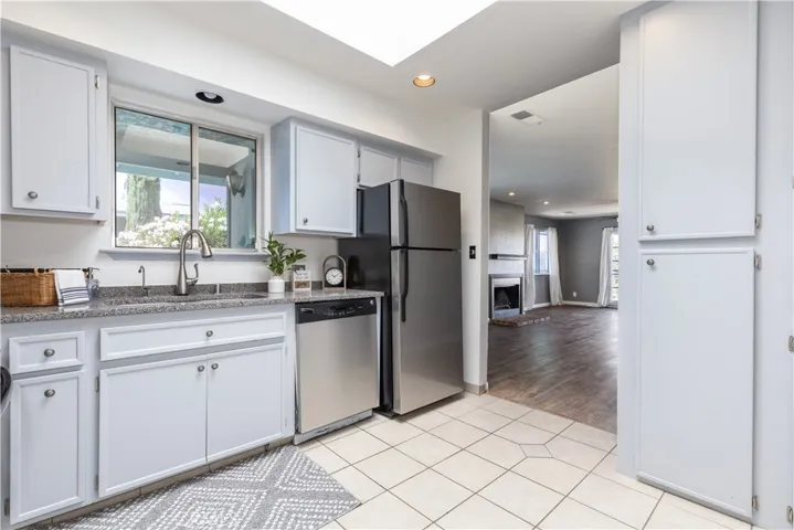 4374 Arizona Avenue, Atascadero, California 93422