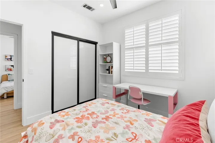 10 Bayview Drive, Buena Park, California 90621
