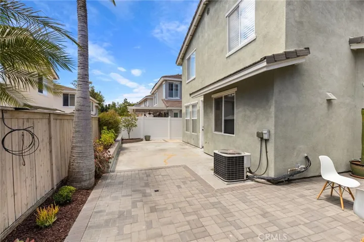 10 Bayview Drive, Buena Park, California 90621