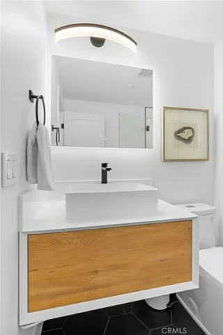 10 Bayview Drive, Buena Park, California 90621