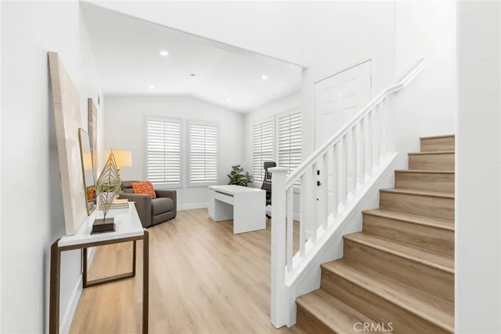 10 Bayview Drive, Buena Park, California 90621