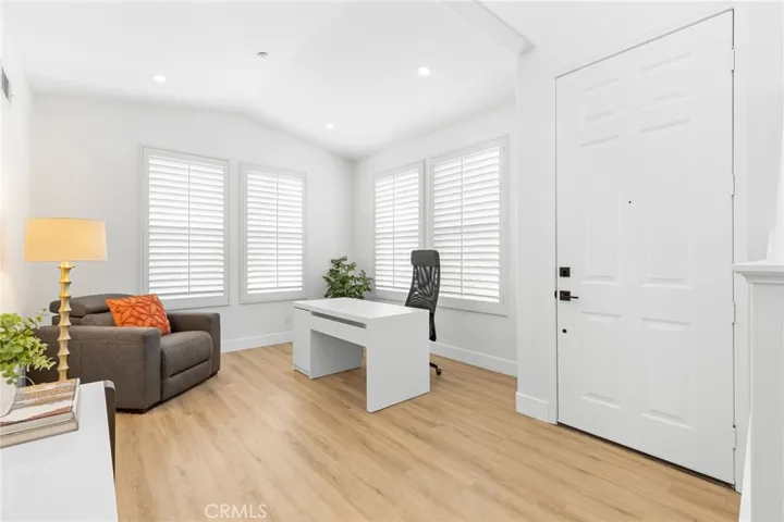 10 Bayview Drive, Buena Park, California 90621