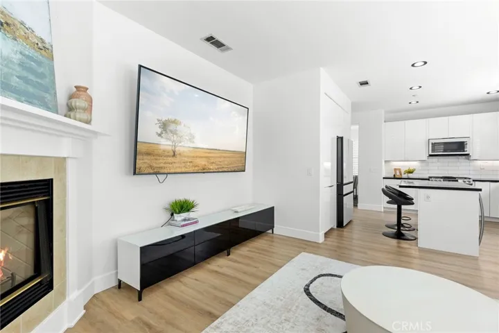 10 Bayview Drive, Buena Park, California 90621