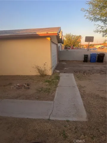 25574 Ash Road, Barstow, California 92311