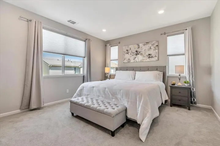 6758 Guitarfish Way, Newark, California 94560