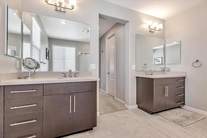 6758 Guitarfish Way, Newark, California 94560