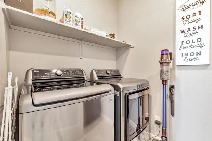 6758 Guitarfish Way, Newark, California 94560