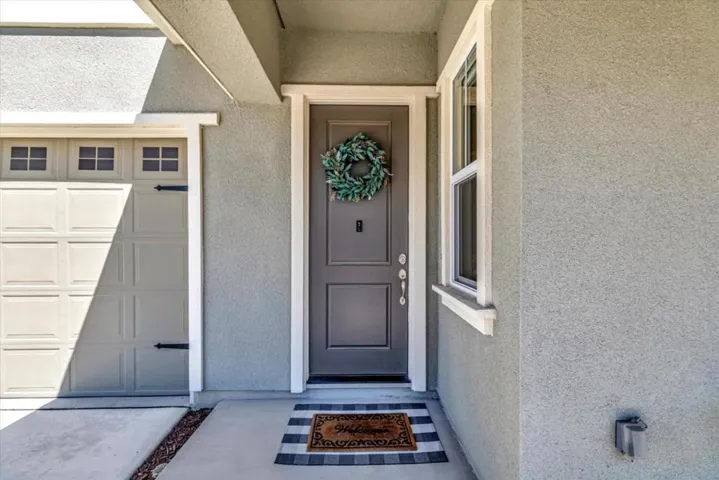 6758 Guitarfish Way, Newark, California 94560