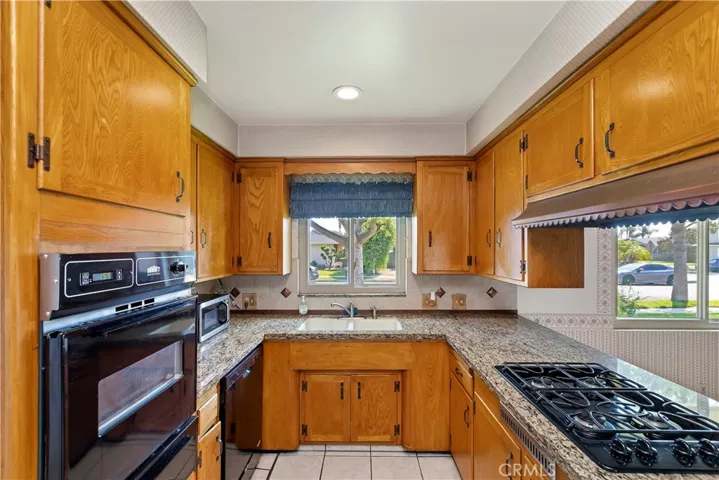1265 E Live Oak Drive, Anaheim, California 92805