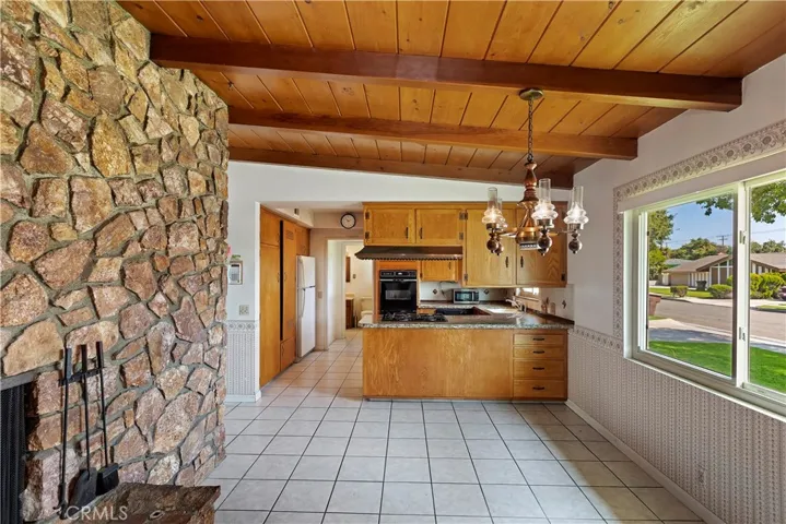 1265 E Live Oak Drive, Anaheim, California 92805
