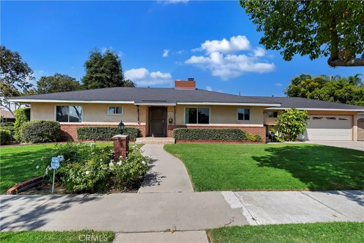 1265 E Live Oak Drive, Anaheim, California 92805