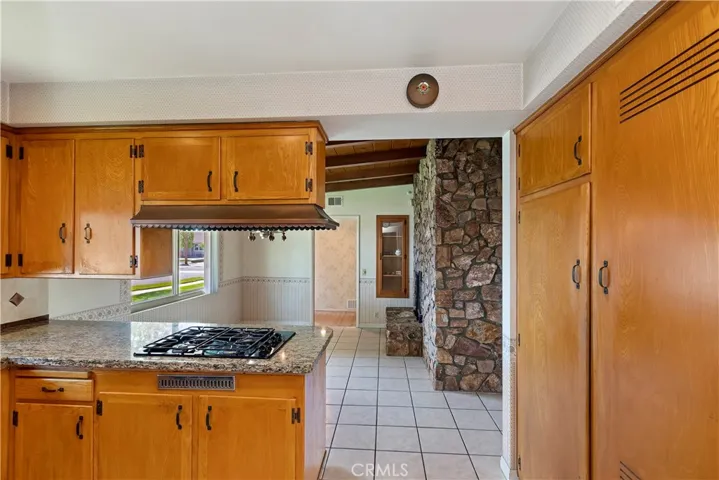 1265 E Live Oak Drive, Anaheim, California 92805
