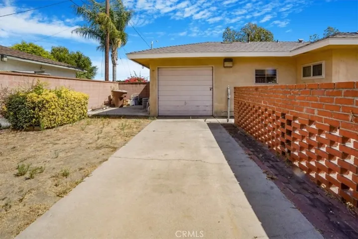 1265 E Live Oak Drive, Anaheim, California 92805