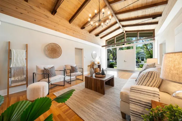 1211 College Avenue, Palo Alto, California 94306