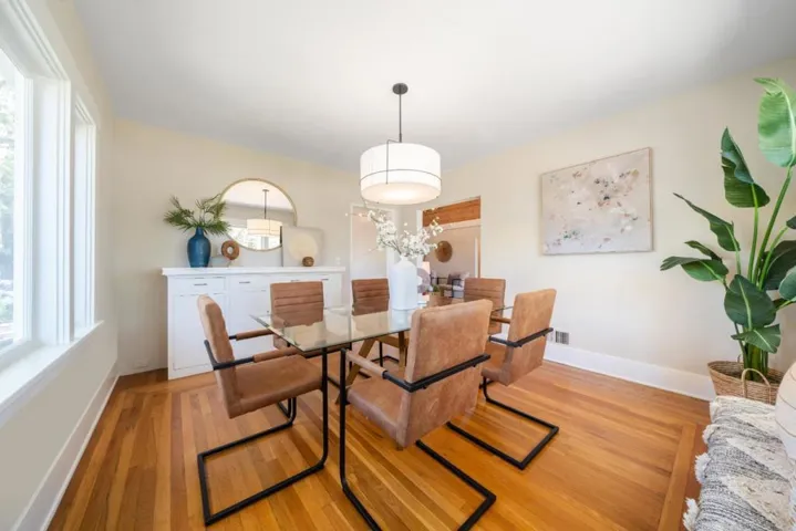 1211 College Avenue, Palo Alto, California 94306