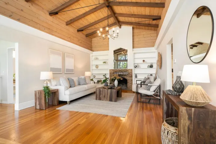 1211 College Avenue, Palo Alto, California 94306