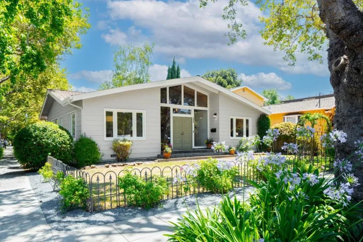 1211 College Avenue, Palo Alto, California 94306