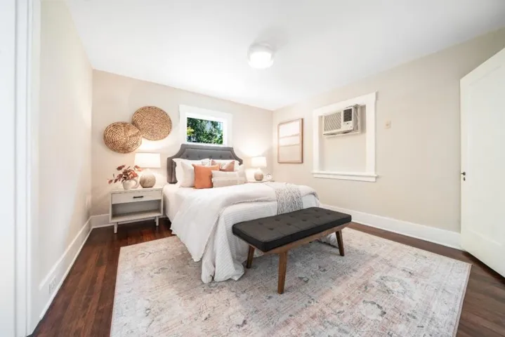 1211 College Avenue, Palo Alto, California 94306