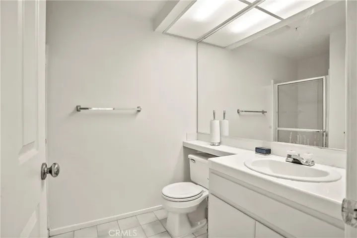 8304 Atlanta Avenue 201, Huntington Beach, California 92646