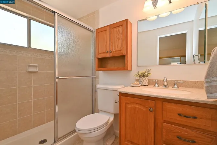 1325 Corona Pl, Walnut Creek, California 94597