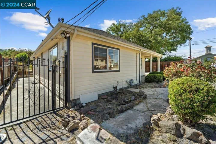 781 Santa Maria Rd, El Sobrante, California 94803