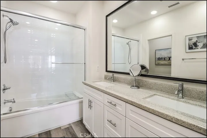 216 El Paseo, Lake Forest, California 92630