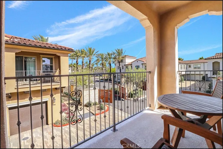 216 El Paseo, Lake Forest, California 92630