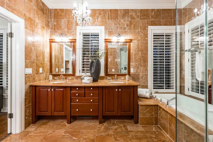 1045 Lassen, Menlo Park, California 94025