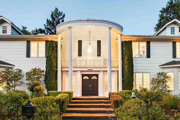 1045 Lassen, Menlo Park, California 94025