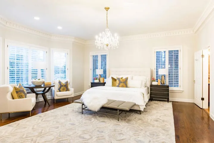 1045 Lassen, Menlo Park, California 94025