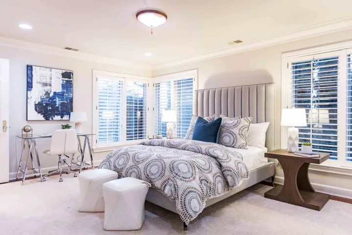 1045 Lassen, Menlo Park, California 94025